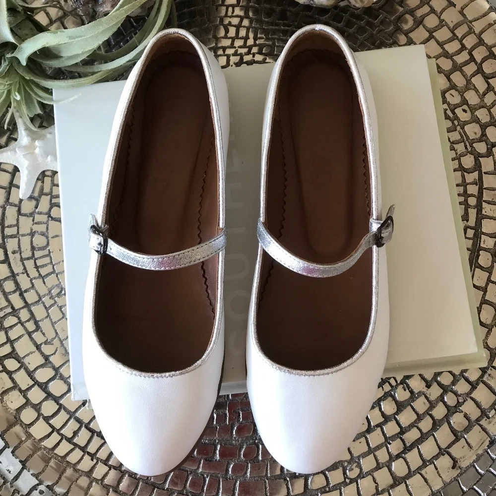 JULIA BO HANDCRAFTED WHITE MARY JANE - Picture 4 of 16